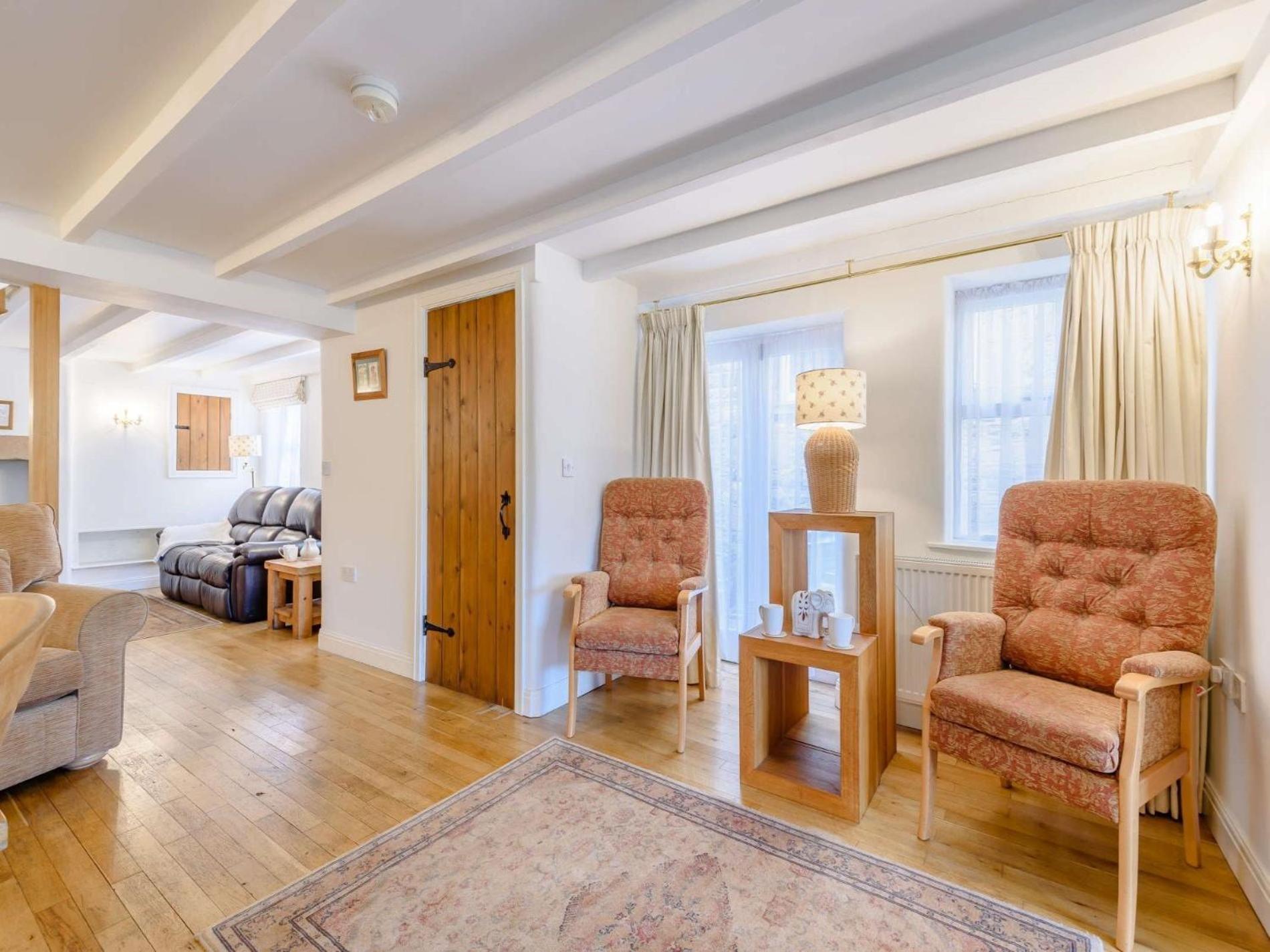 1 Bed In Combs Pk682 Villa Taxal Buitenkant foto